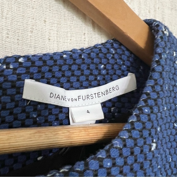 Diane Von Furstenberg Yvette Navy Painted Tweed A-Line Shift Dress Blue size 4 - Picture 8 of 8